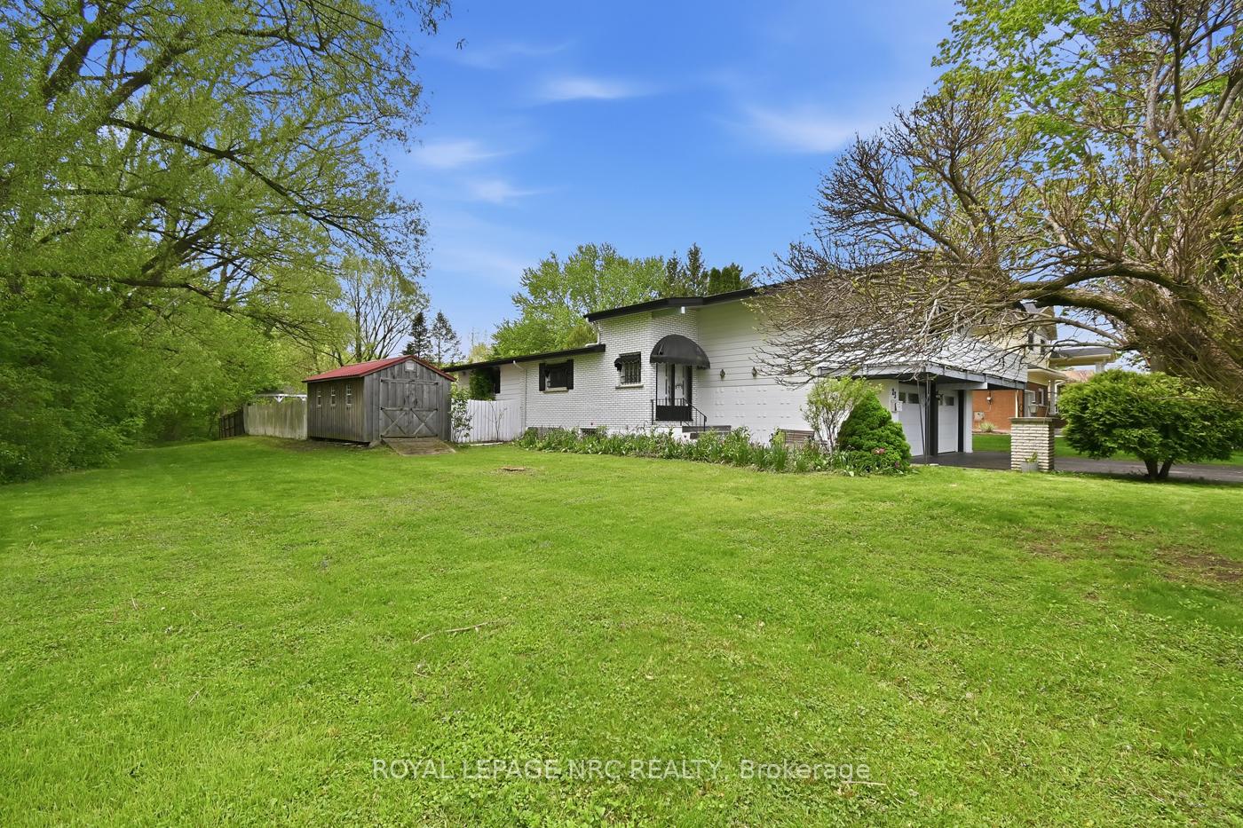 23 Chantler Road, Welland — photo 4 of 5