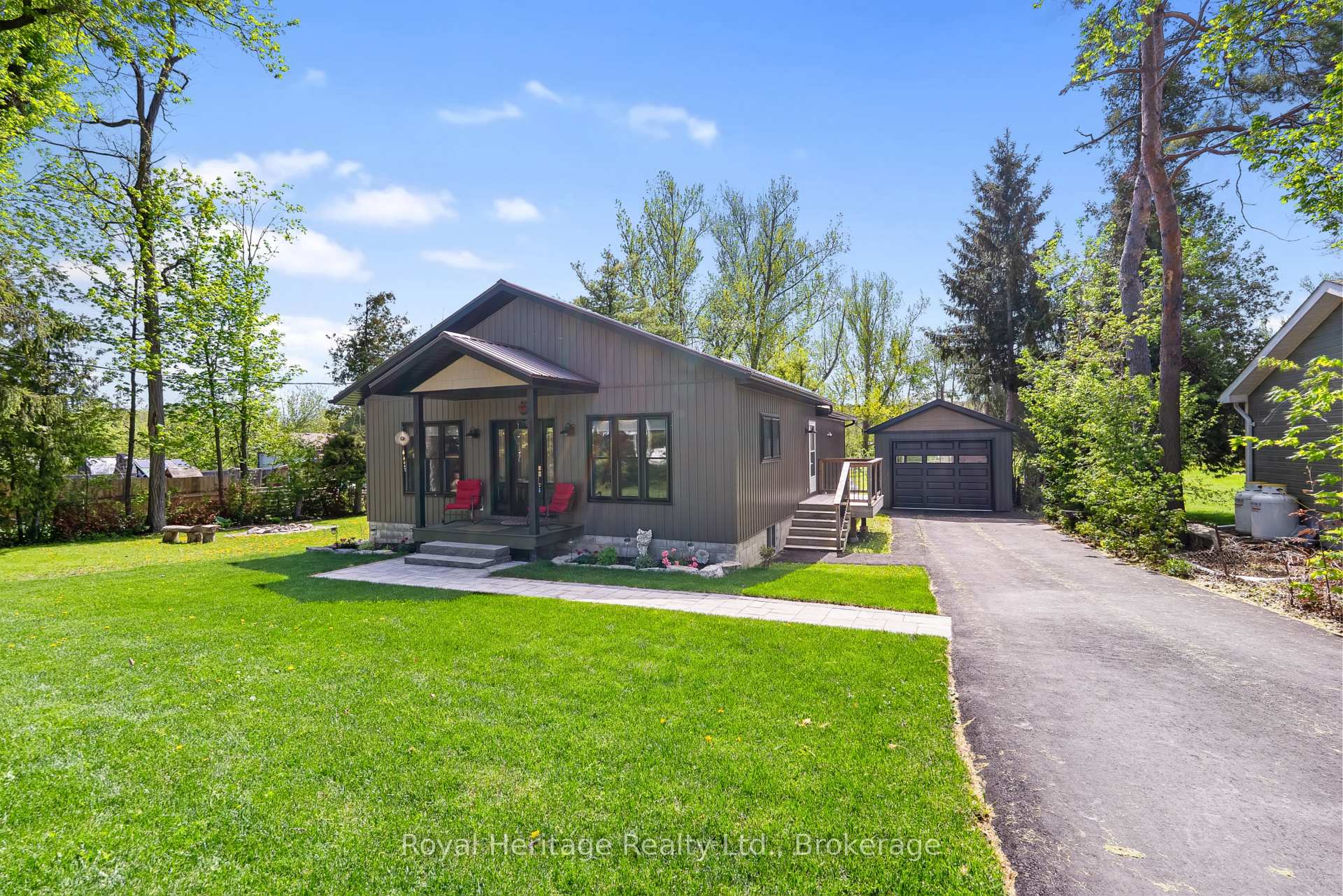 35 Leslie Frost Lane, Kawartha Lakes, ON K9V 4R6 — Kawartha Lakes, Ontario