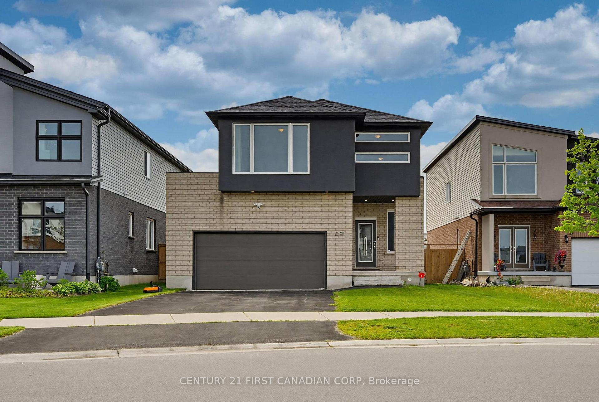 2201 WATEROAK Drive, London North, ON N6G 0R1 — London North, Ontario