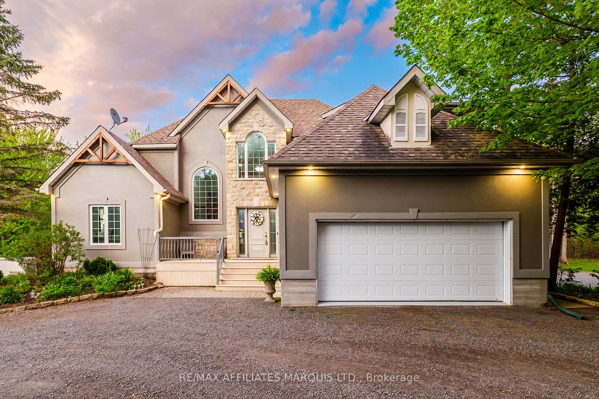 17630 Cameron Road, South Stormont, ON K0C 2A0 — South Stormont, Ontario