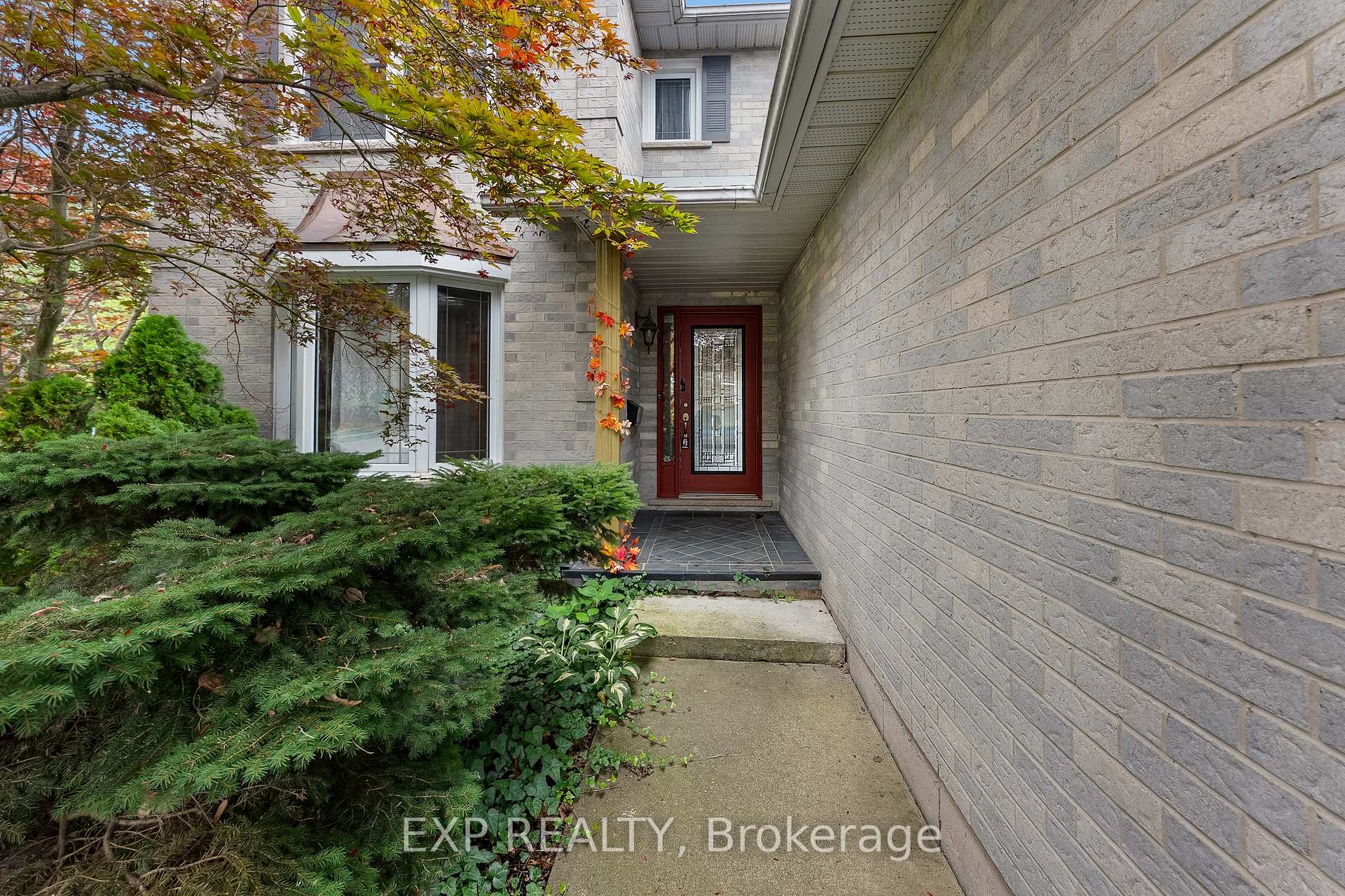 3 BRIARSDALE Crescent, Welland — photo 2 of 5