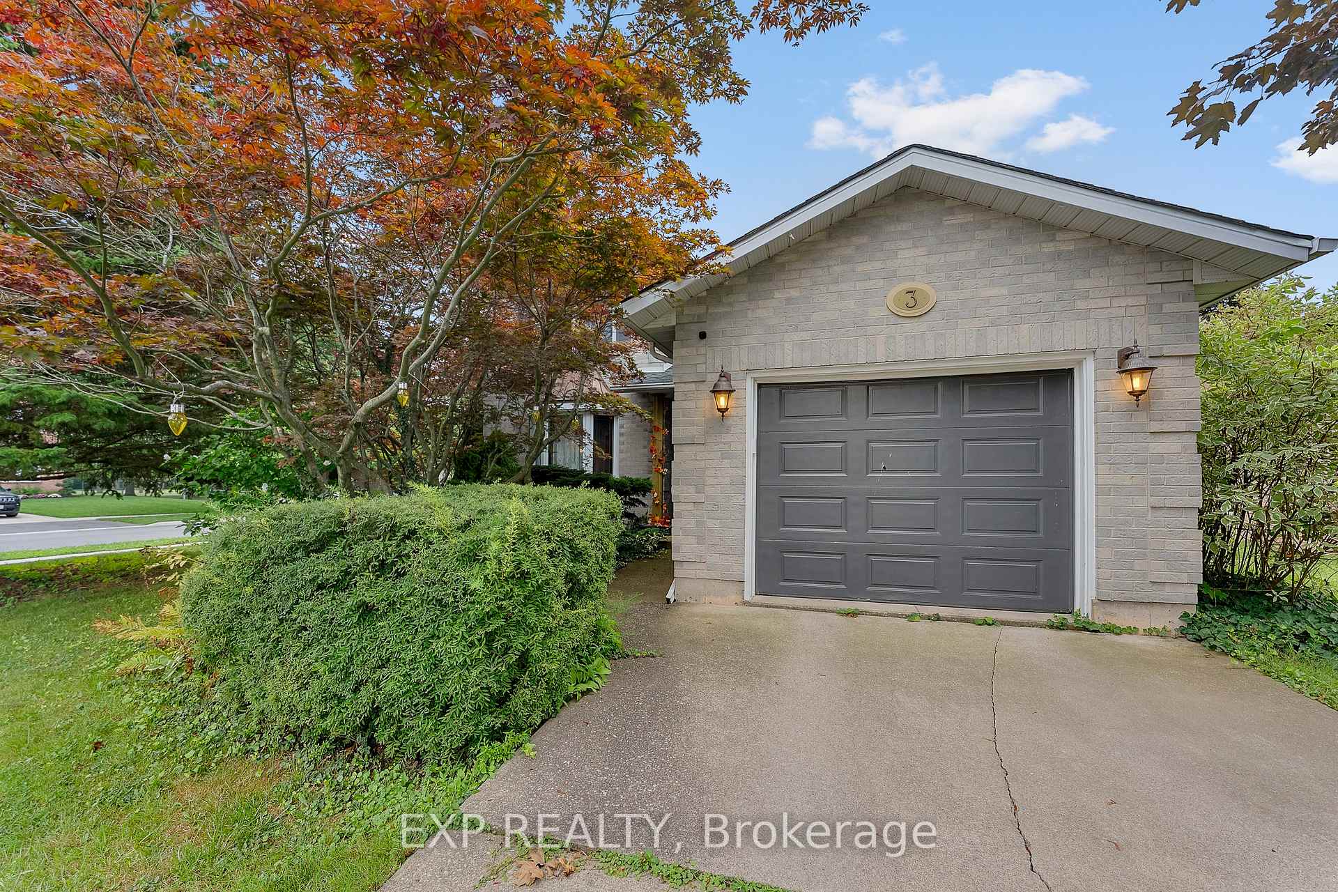 3 BRIARSDALE Crescent, Welland — photo 3 of 5