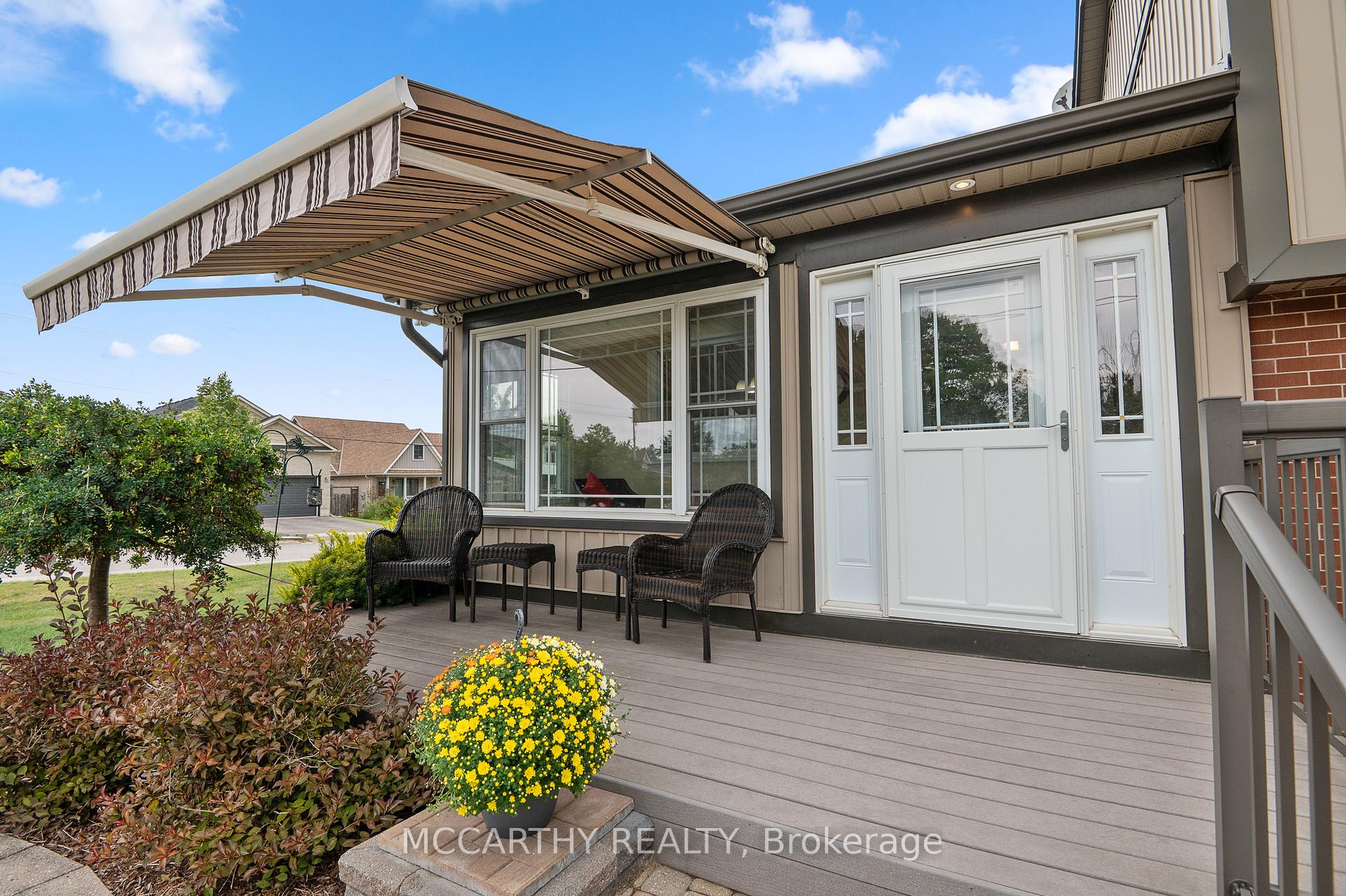 140 Ann Street, Shelburne — photo 3 of 5