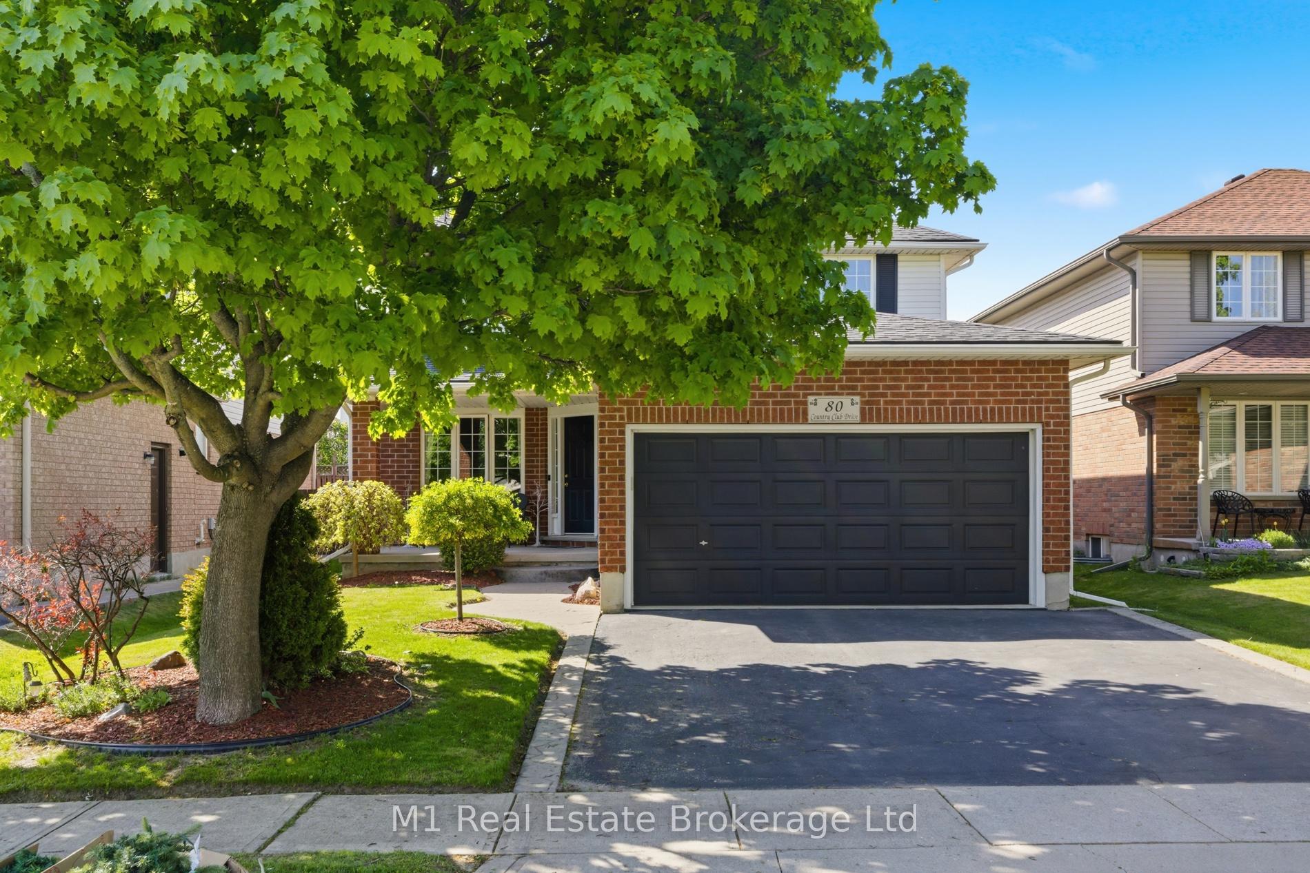 80 Country Club Drive, Cambridge — photo 2 of 5