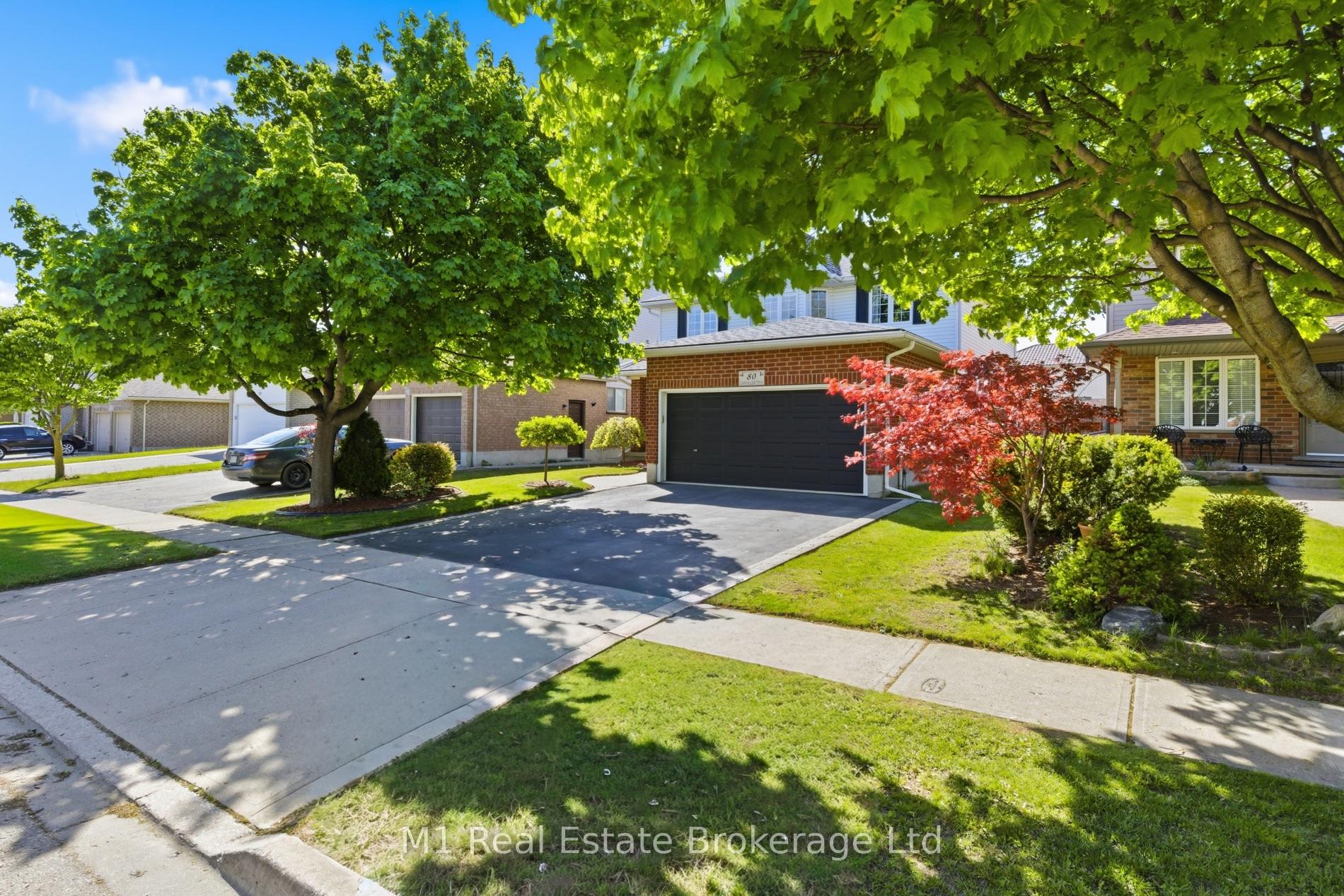 80 Country Club Drive, Cambridge — photo 3 of 5