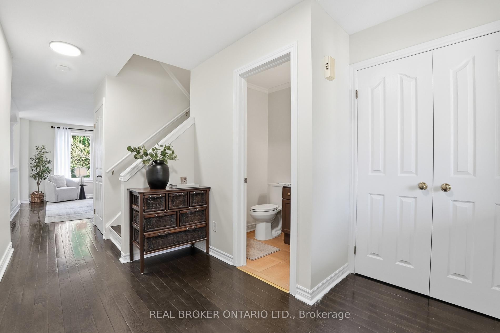 136 Marcy Crescent, Cambridge — photo 5 of 5