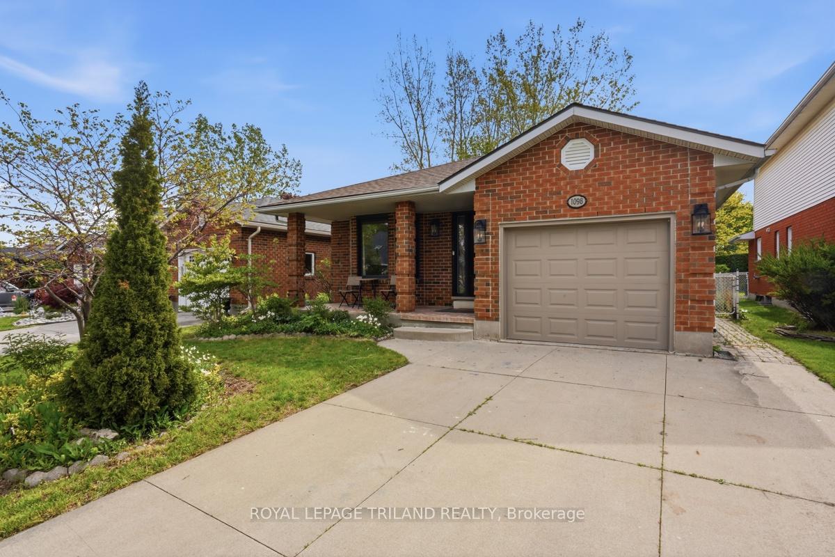 1098 Lawson Road, London North, ON N6G 2X9 — London North, Ontario