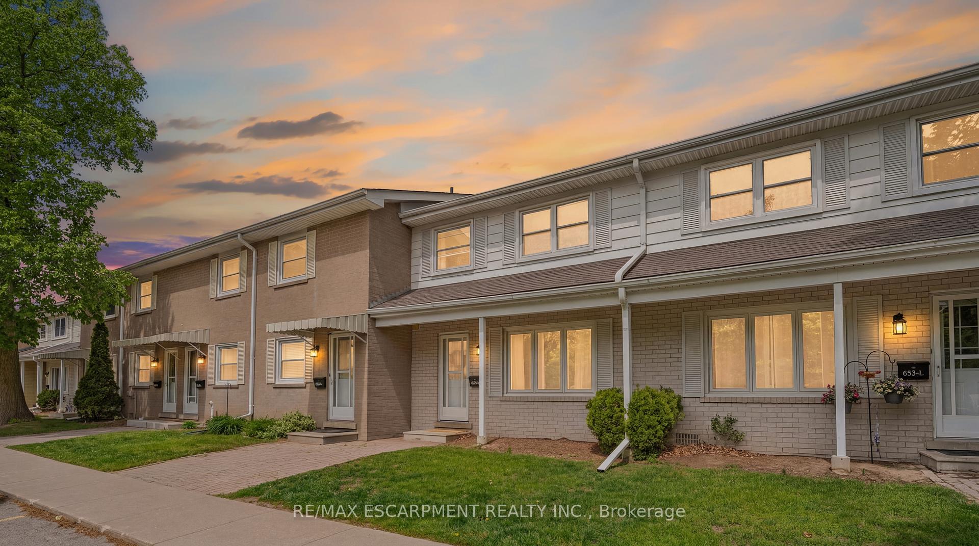 653 Albert Street K, Waterloo, ON N2L 3V5 — Waterloo, Ontario