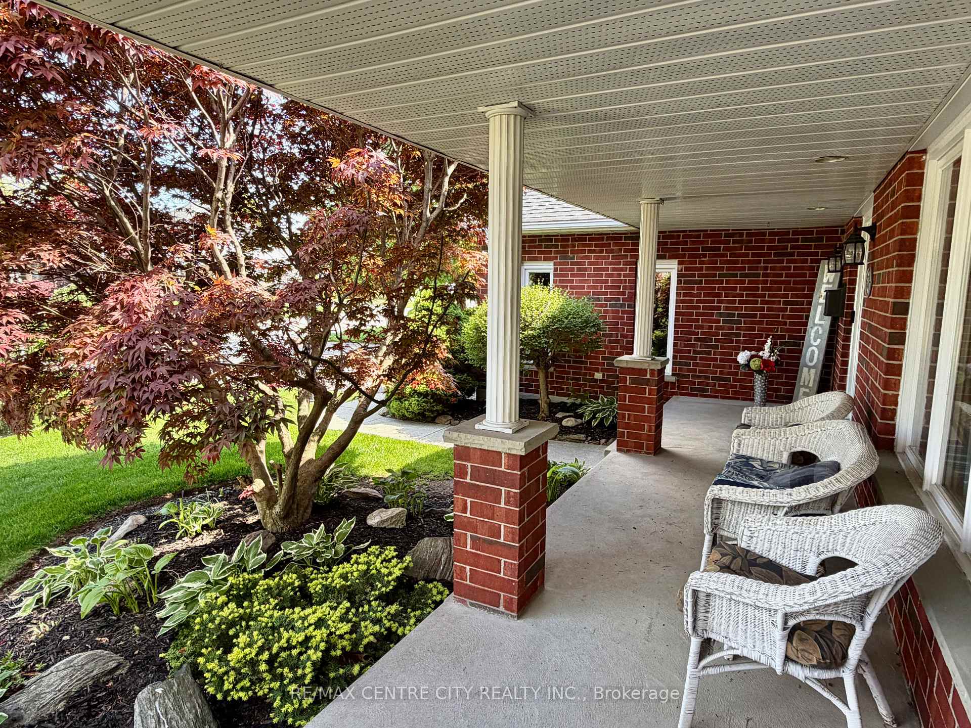 31 Cavanaugh Crescent, St. Thomas — photo 5 of 5