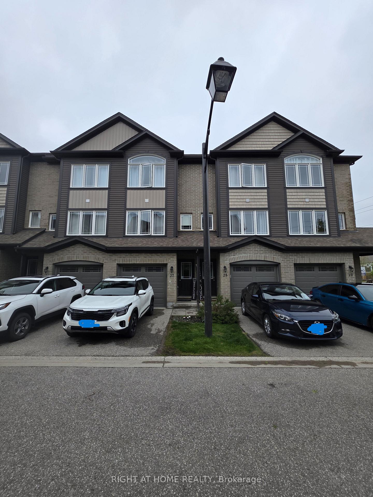 12 Poplar Drive 27, Cambridge, ON N3C 0G4 — Cambridge, Ontario