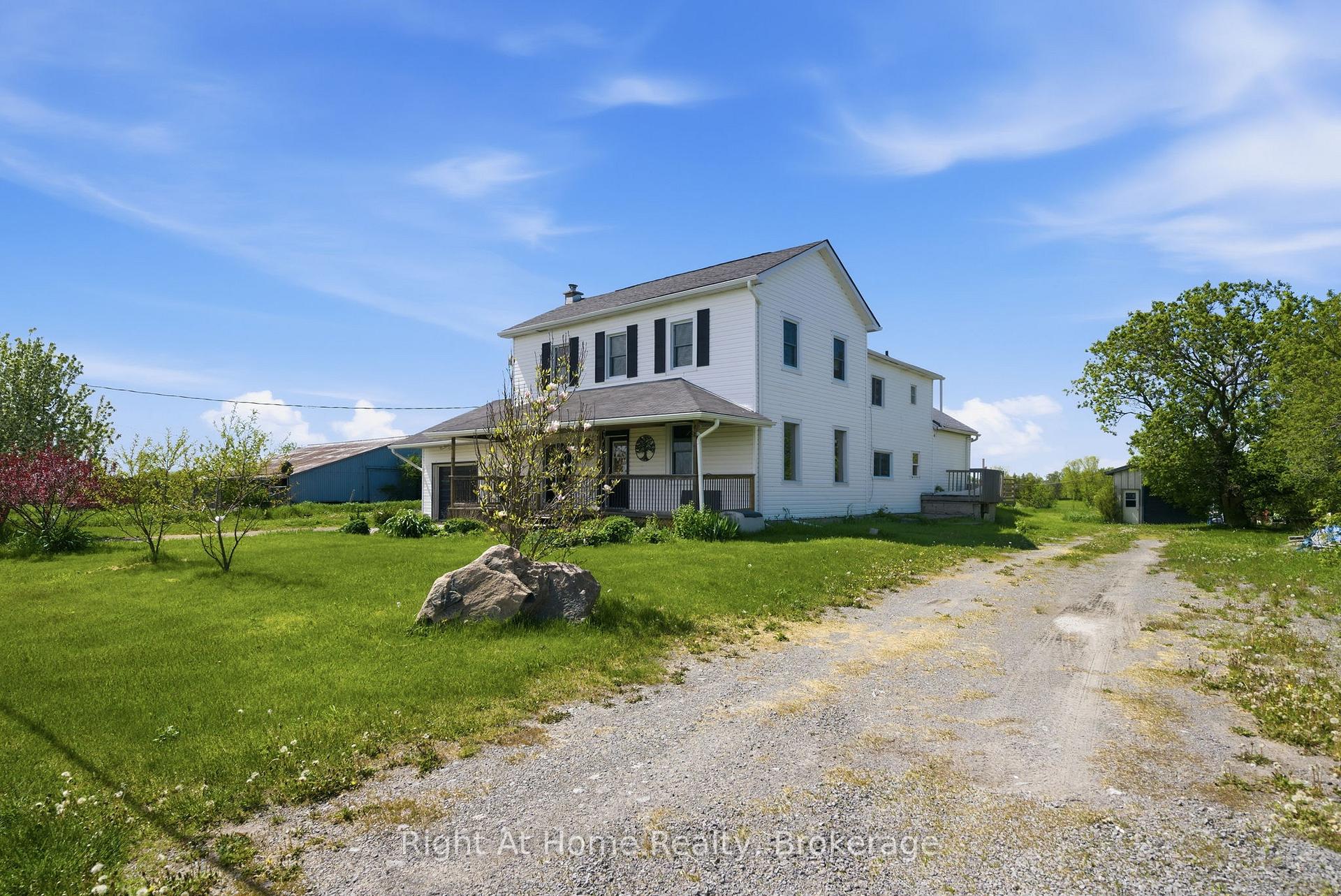 660 County Rd 19 Road, Prince Edward County — photo 2 of 5