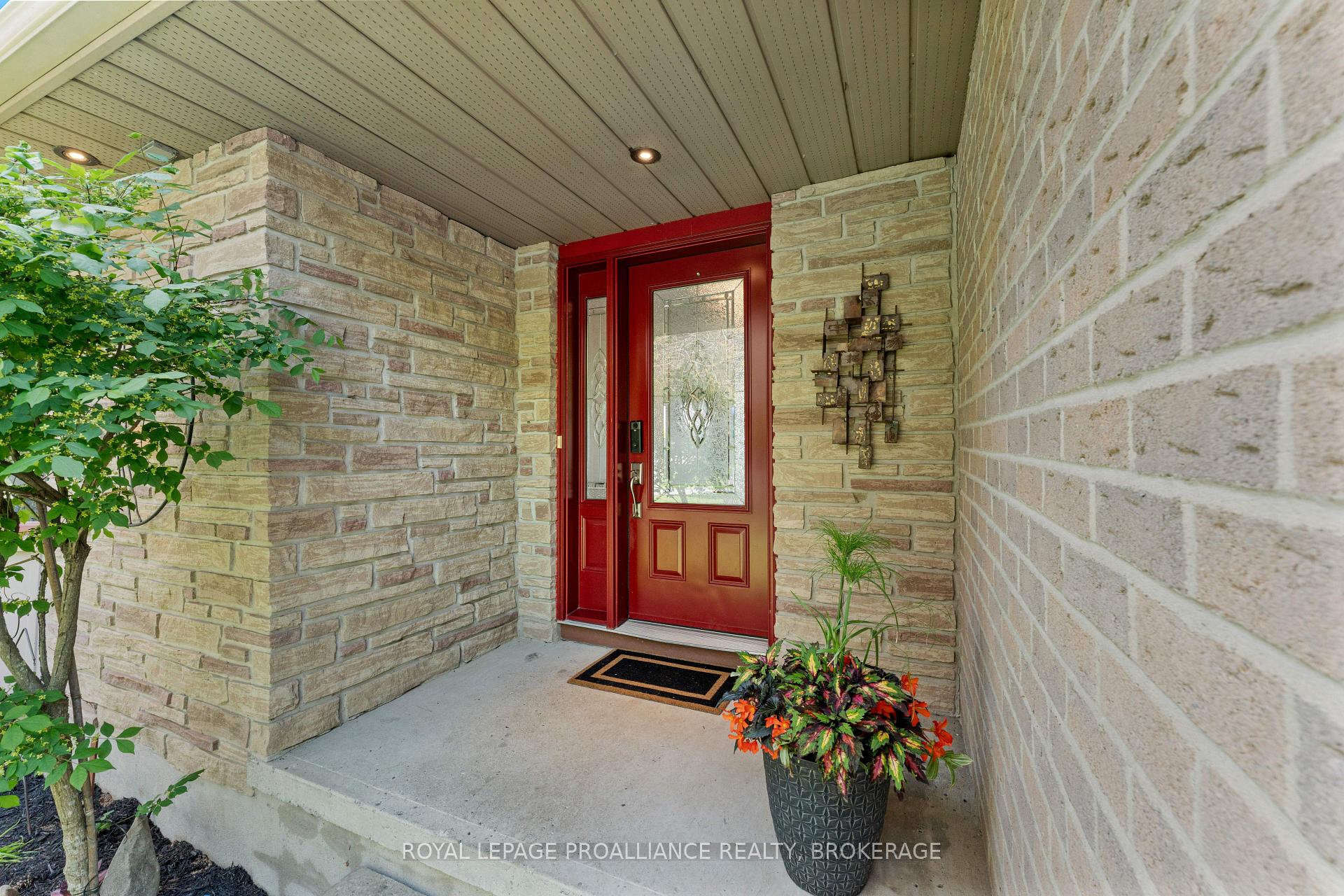 80 Limeridge Drive, Kingston — photo 5 of 5