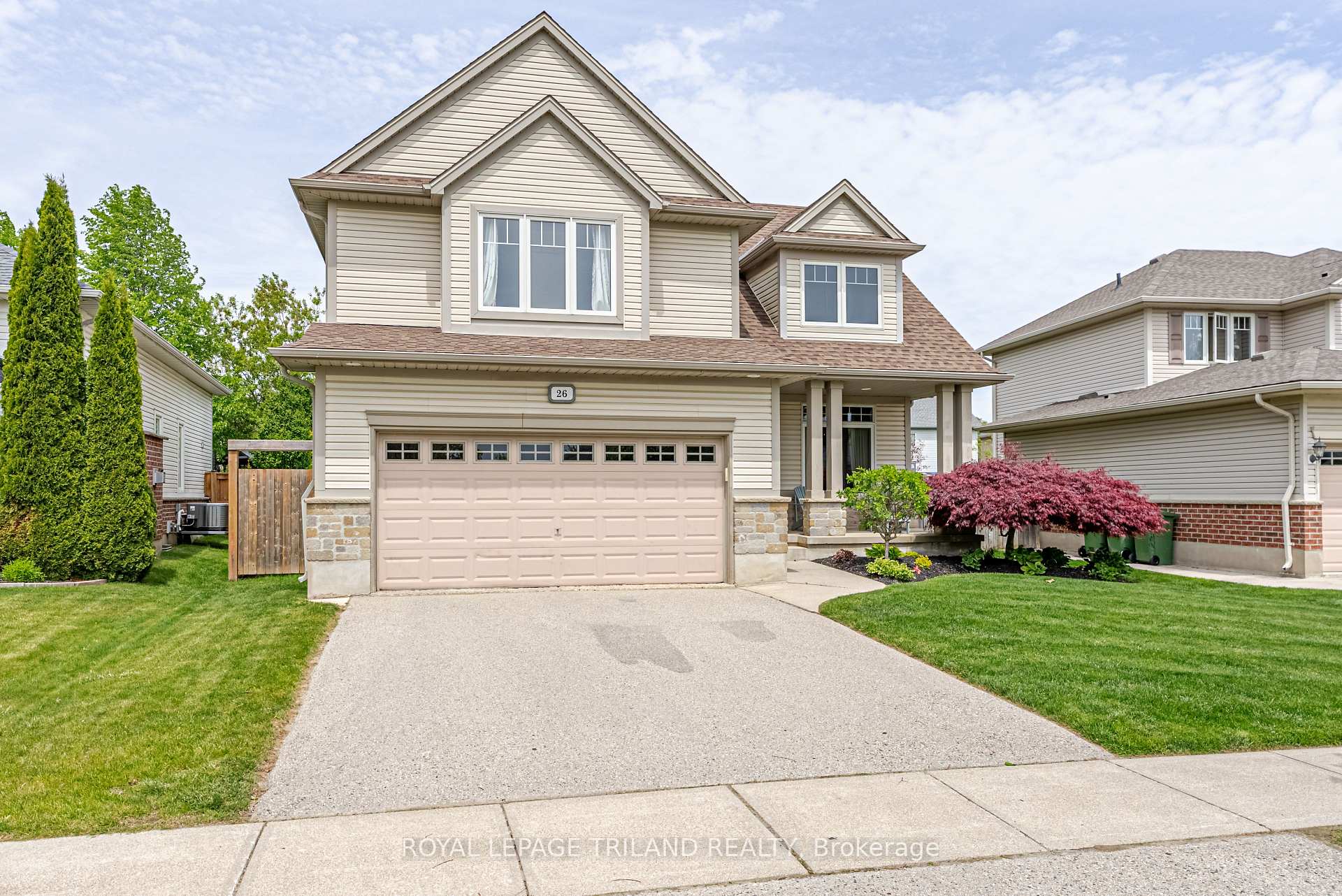 26 Augusta Crescent, St. Thomas — photo 3 of 5