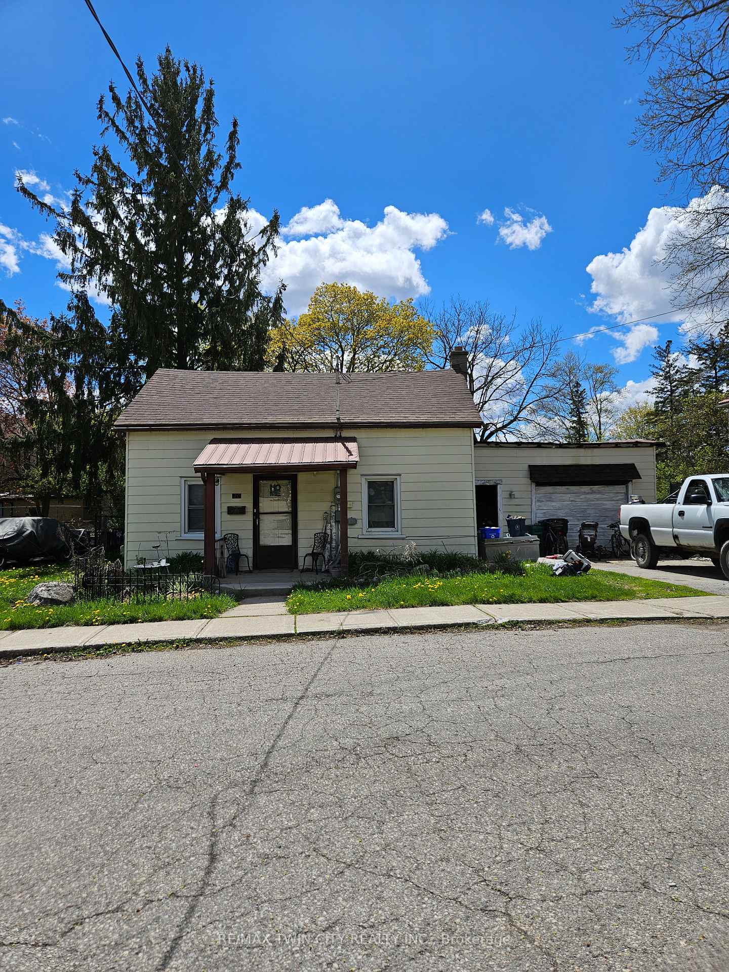20 Foell Street, Wilmot, ON N3A 2V3 — Wilmot, Ontario