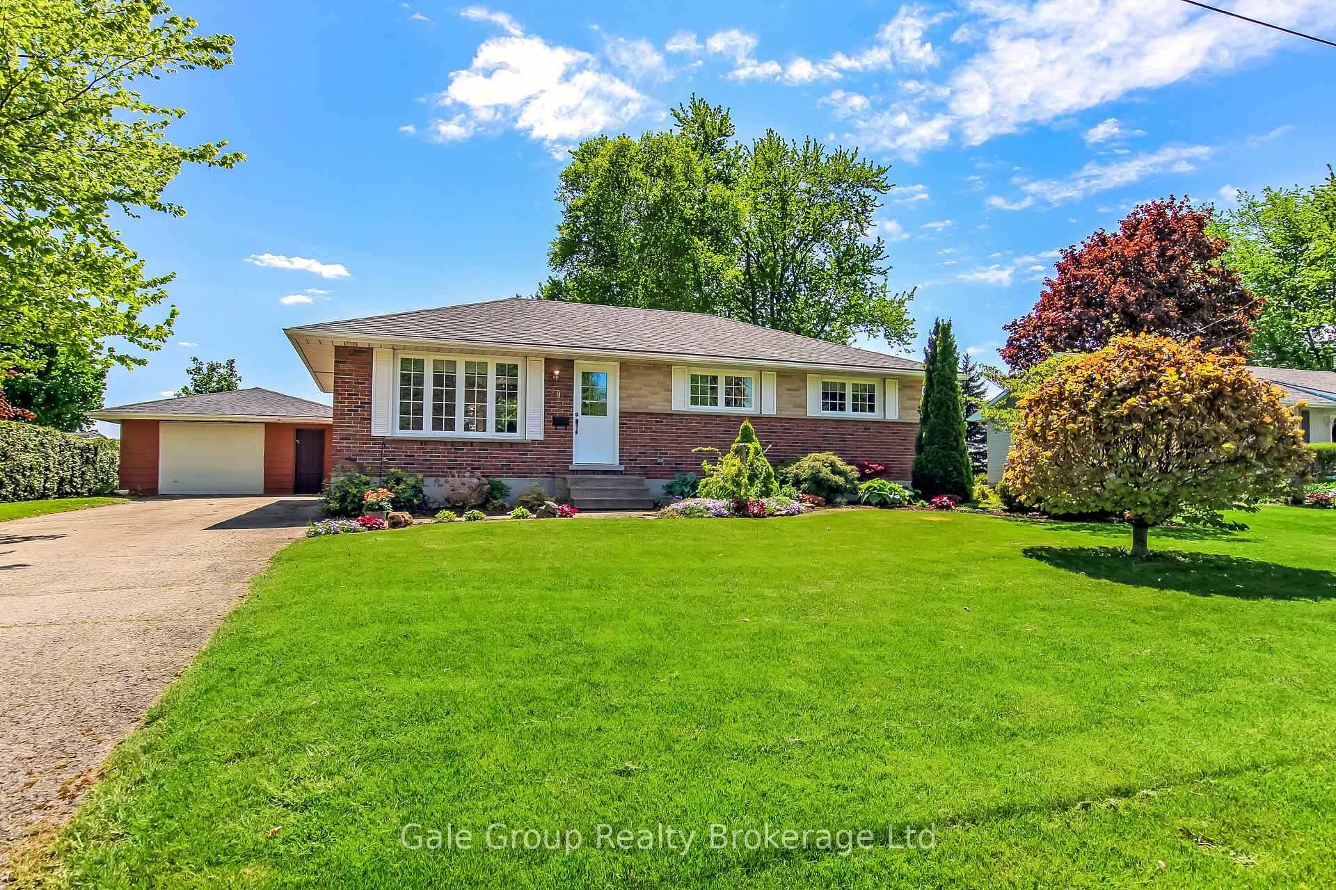 49 Briar Drive, East Zorra-Tavistock, ON N0J 1M0 — East Zorra-Tavistock, Ontario