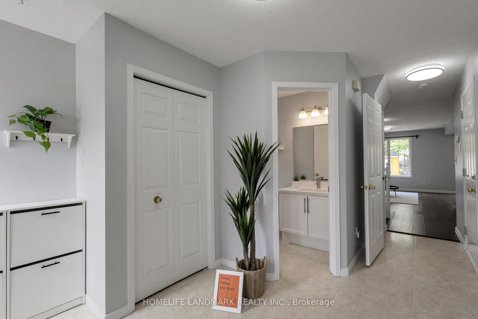 632 INGLIS FALLS Place, Waterloo — photo 4 of 5