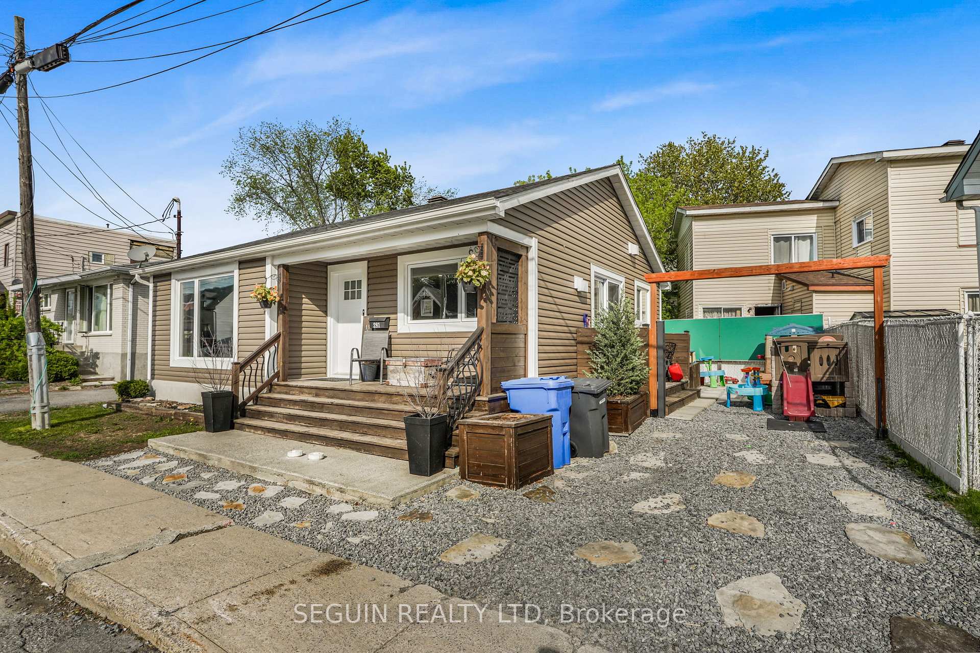 281 Hampden Street, Hawkesbury — photo 2 of 5