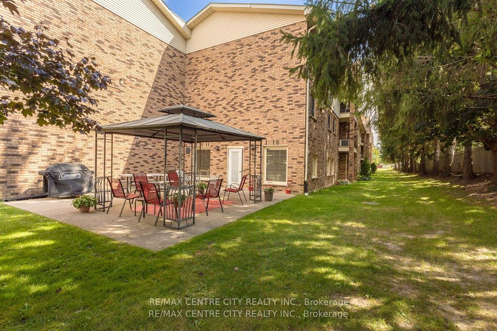 440 Wellington Street 109, St. Thomas — photo 4 of 5