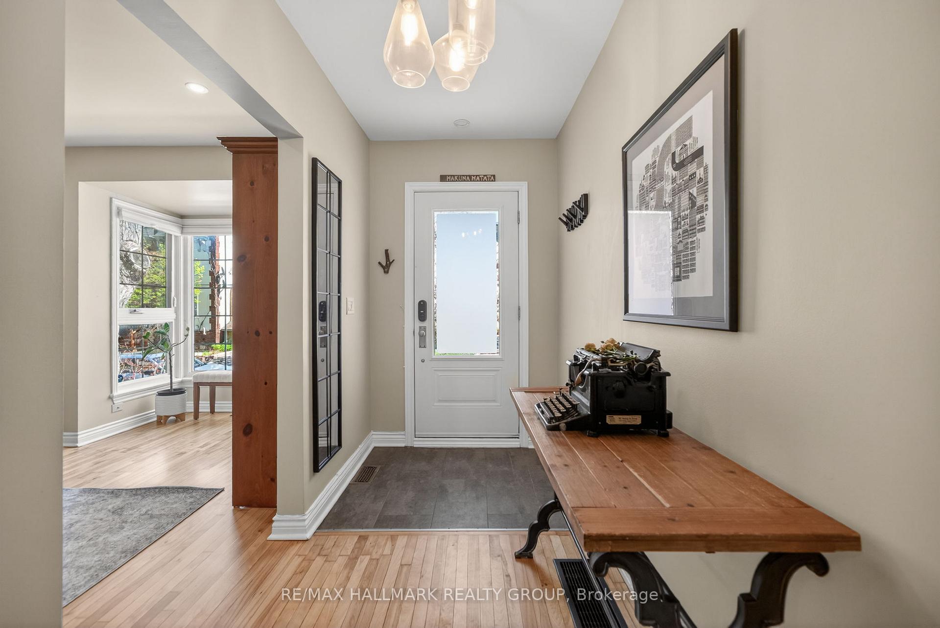 45 STRATHCONA Avenue, Glebe - Ottawa East and Area — photo 4 of 5