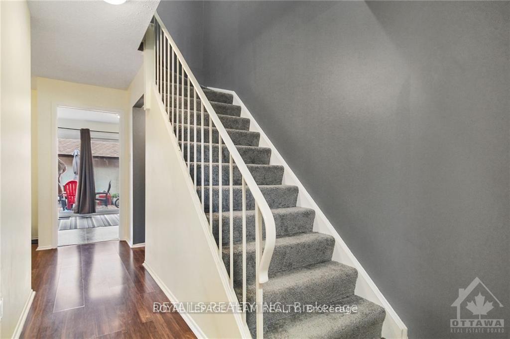 2111 MONTREAL Road 119, Beacon Hill North - South and Area — photo 4 of 5