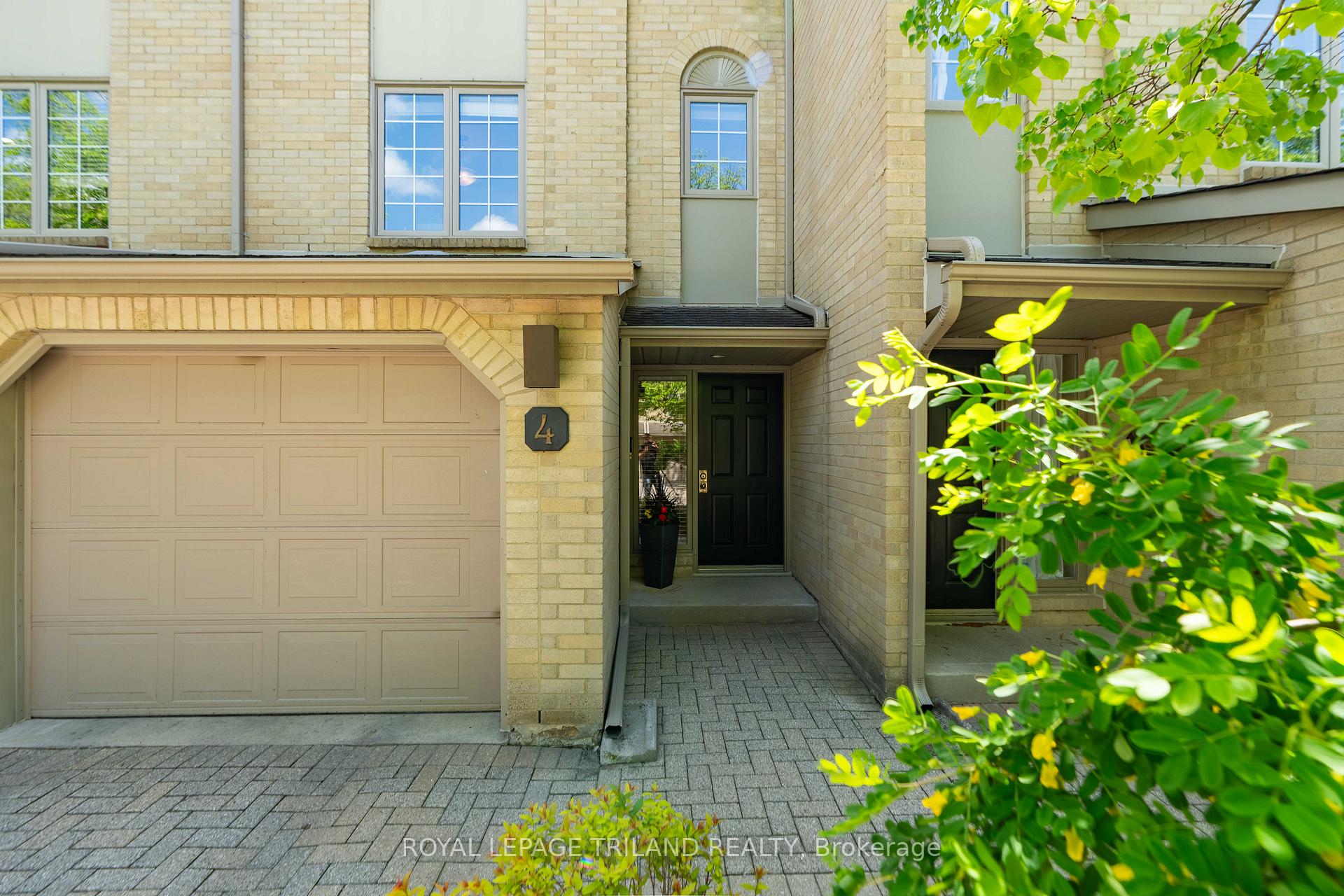 1399 Commissioners Road W 4, London South — photo 2 of 5