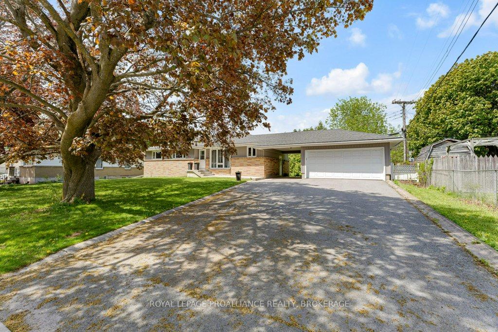 168 Avenue Road, Kingston, ON K7M 1C5 — Kingston, Ontario