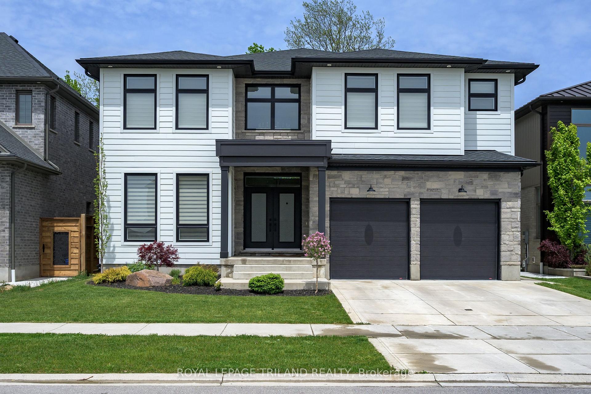 2244 Red Thorne Avenue, London South, ON N6P 0E8 — London South, Ontario