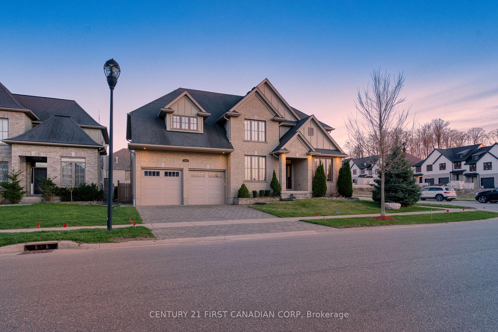1895 Sumac Way, London South — photo 4 of 5
