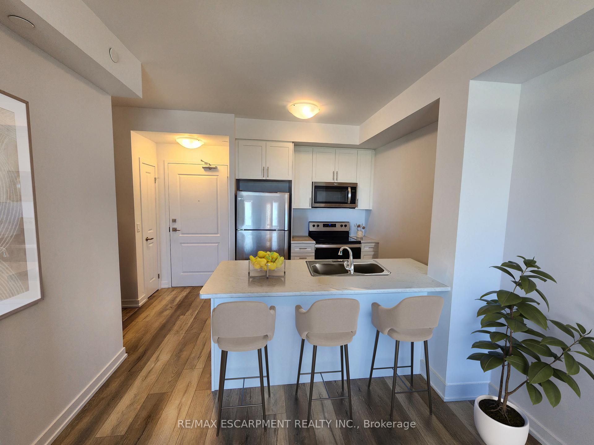 5055 Greenlane Road 313, Lincoln — photo 2 of 5