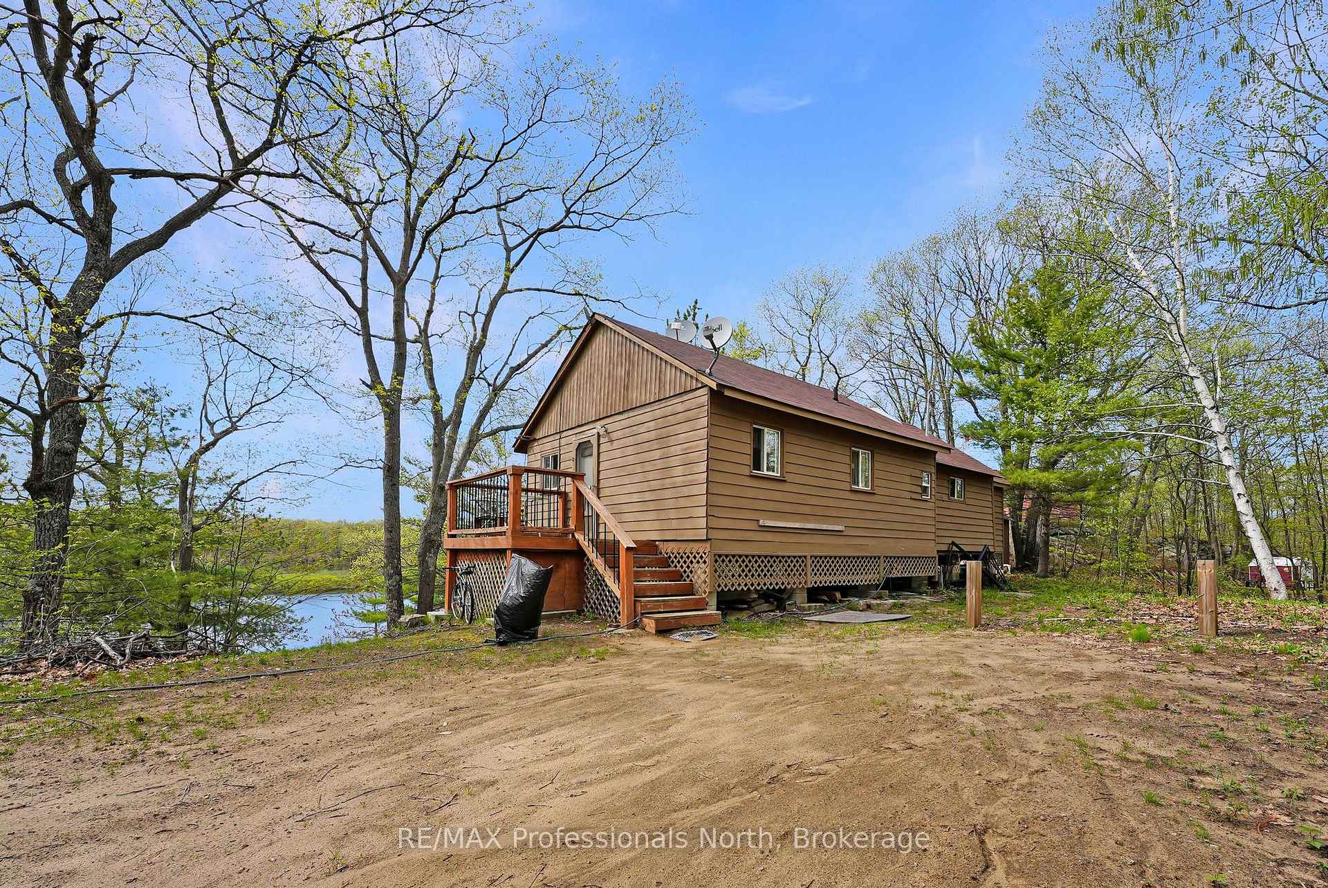 1012 Iroquois Lane, Minden Hills, ON K0M 2K0 — Minden Hills, Ontario