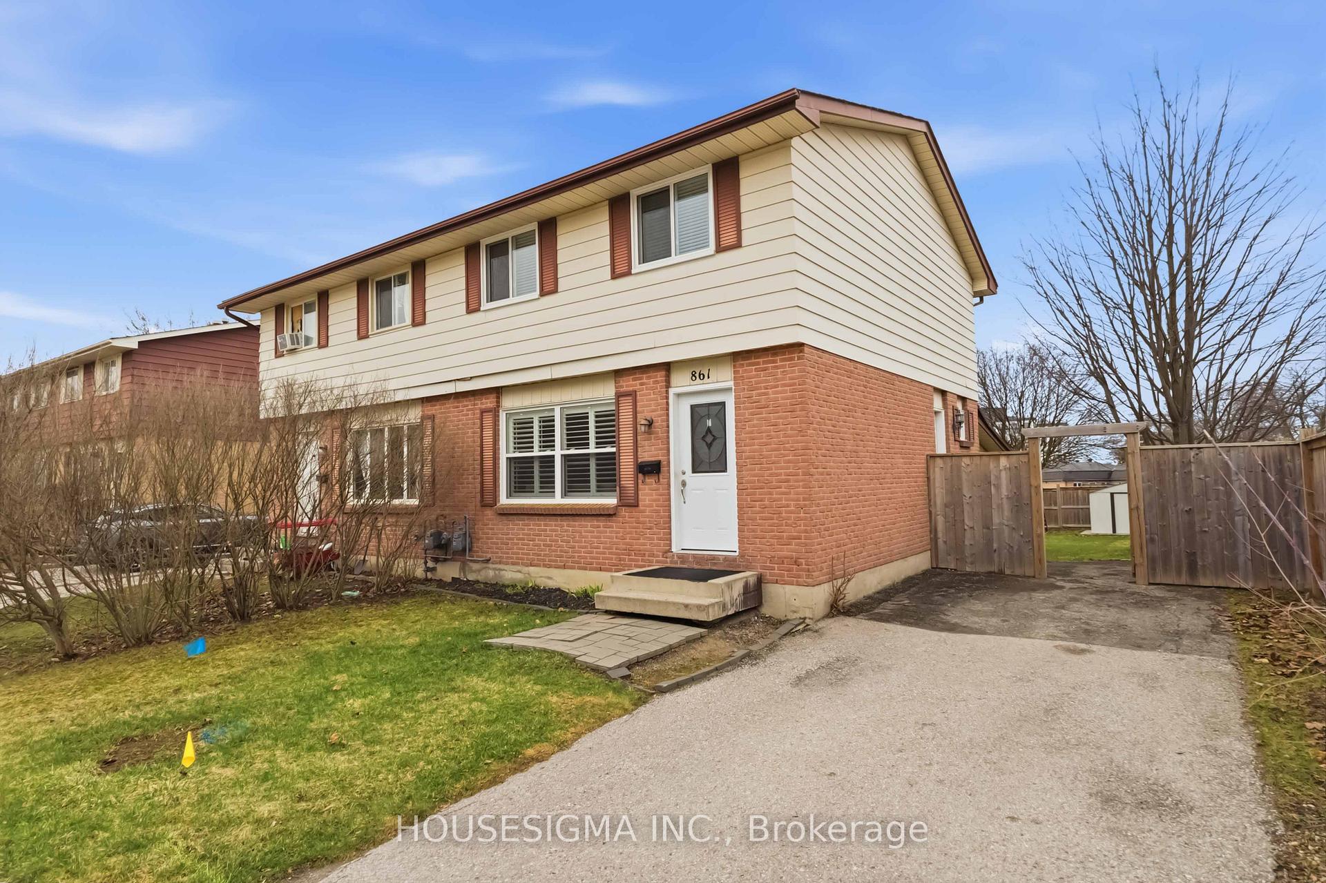 861 DEARNESS Drive, London South — photo 2 of 5