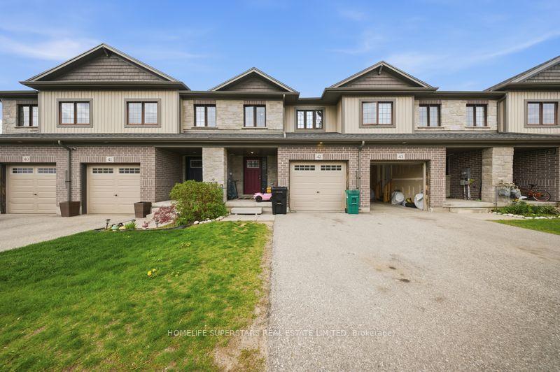 135 Hardcastle Drive, Waterloo, ON N1S 0A6 — Waterloo, Ontario