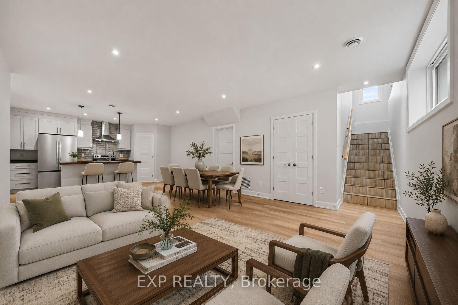 488 Falcon Lane B, Russell — photo 3 of 5