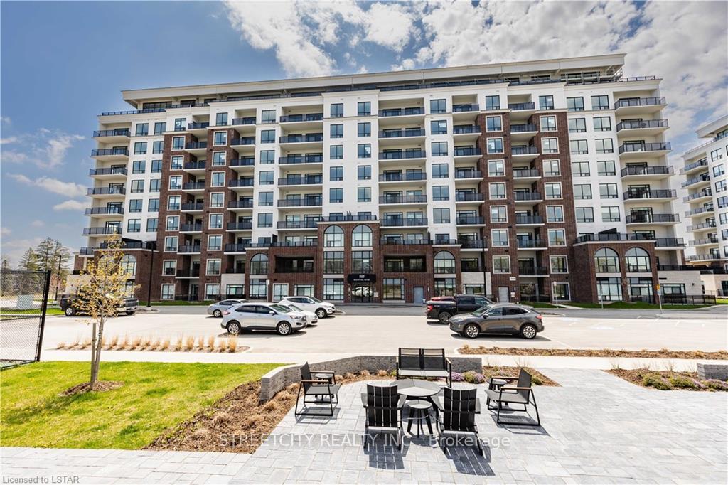 480 Callaway Road 915, London North, ON N6G 0Z3 — London North, Ontario