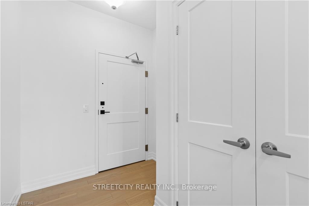 480 Callaway Road 915, London North — photo 5 of 5