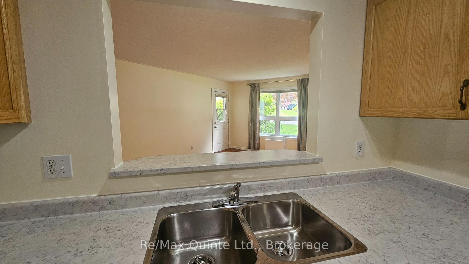 1171 Millwood Avenue 4, Brockville — photo 5 of 5