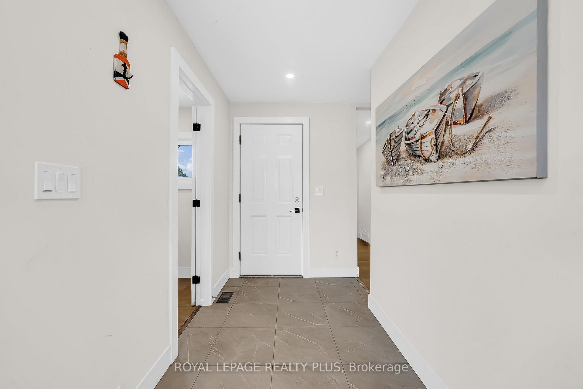 36 Dickinson Avenue, Norfolk — photo 5 of 5