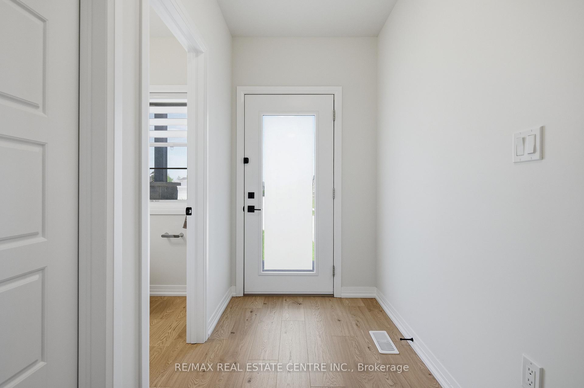 45 Bastien Street, Cambridge — photo 4 of 5