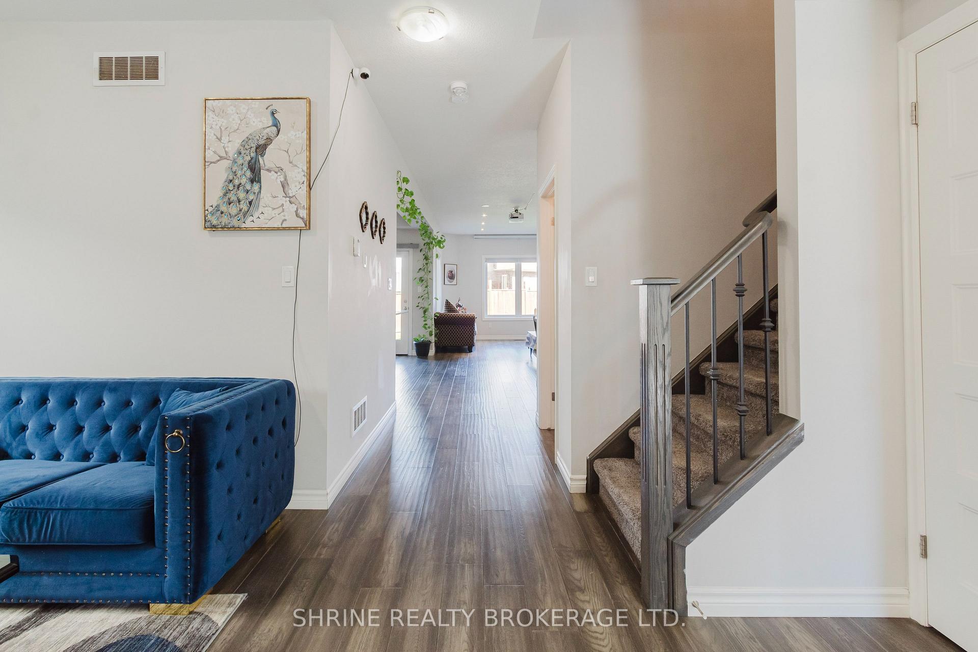 4369 Lismer Lane, London South — photo 4 of 5