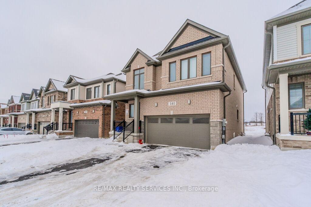 141 Leslie Davis Street, North Dumfries — photo 3 of 5