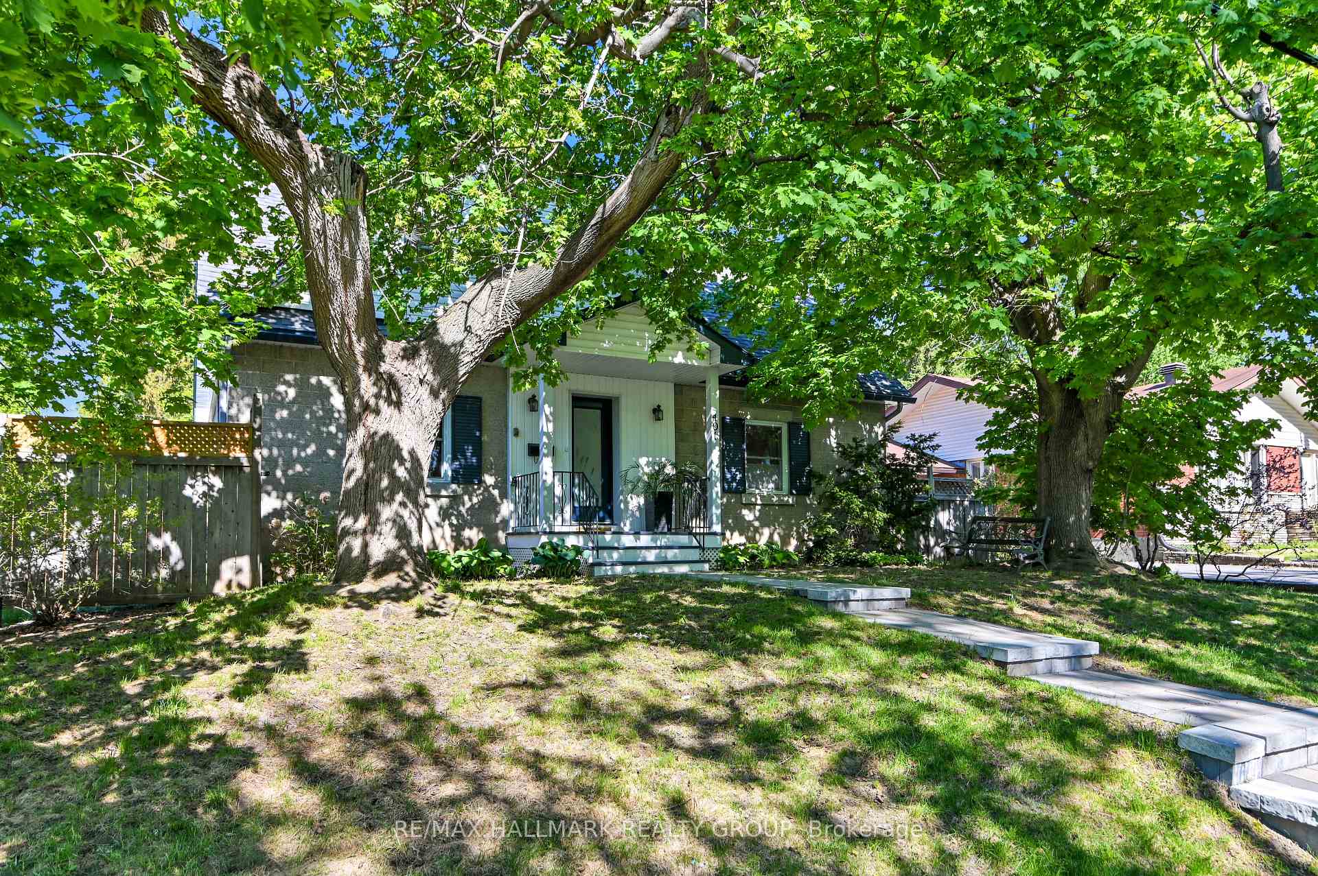 401 Richardson Avenue, Woodroffe — photo 2 of 5