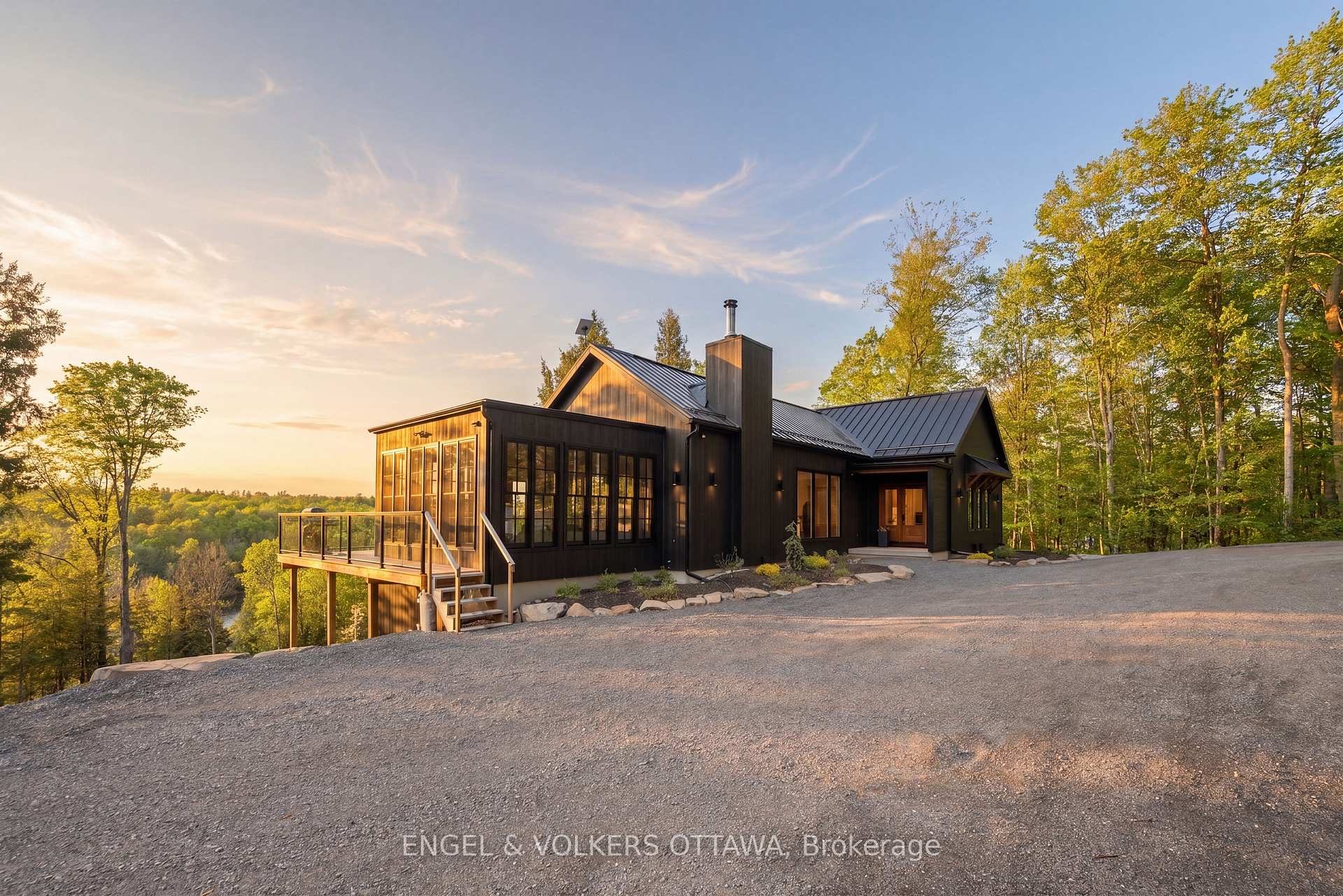 189 Shady Maple Road, McNab/Braeside, ON K0J 1G0 — McNab/Braeside, Ontario