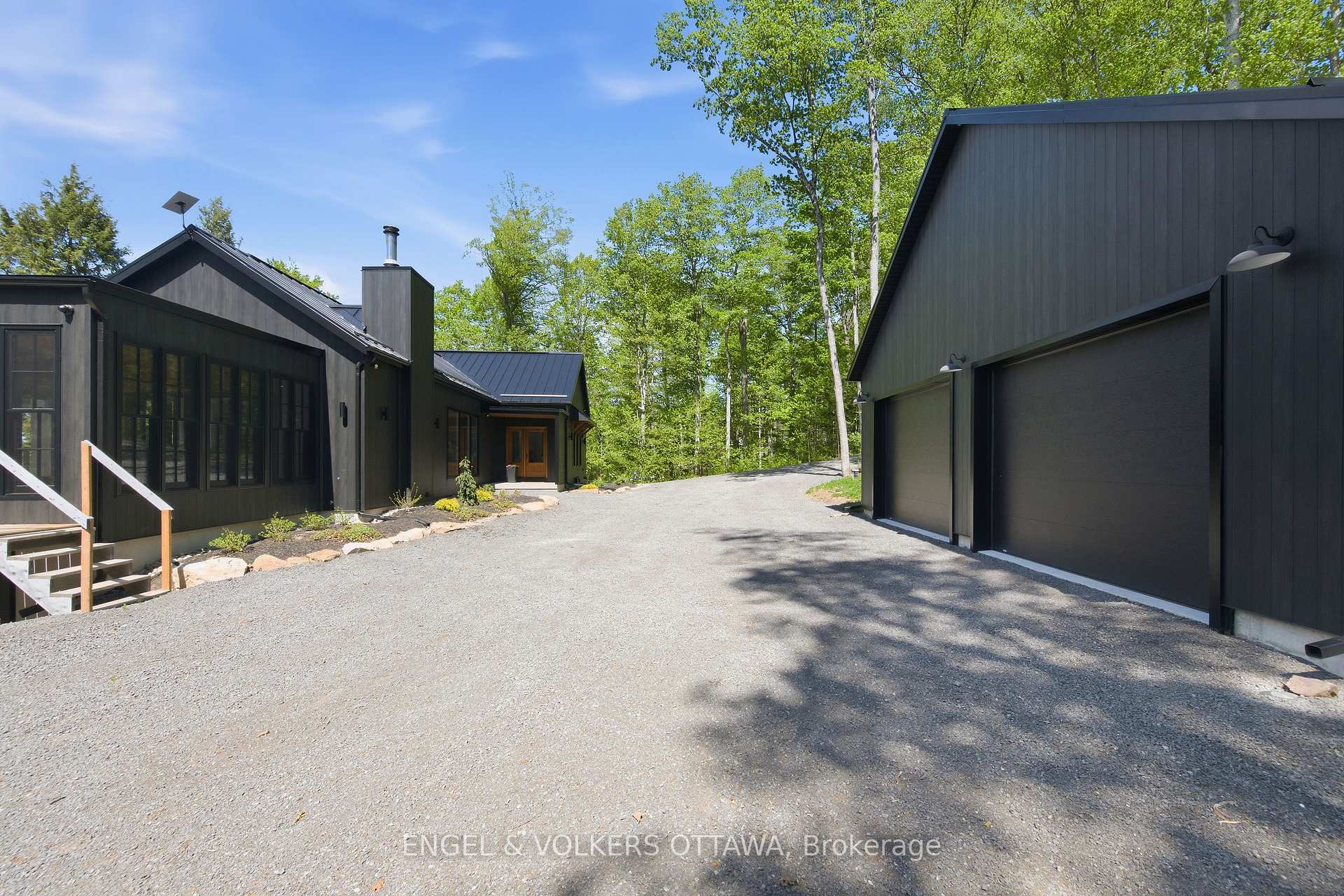 189 Shady Maple Road, McNab/Braeside — photo 3 of 5