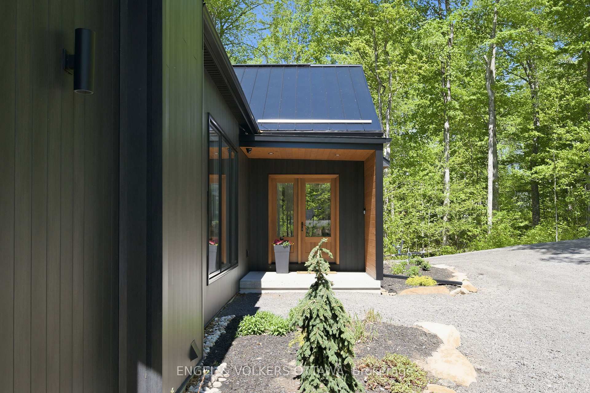 189 Shady Maple Road, McNab/Braeside — photo 5 of 5
