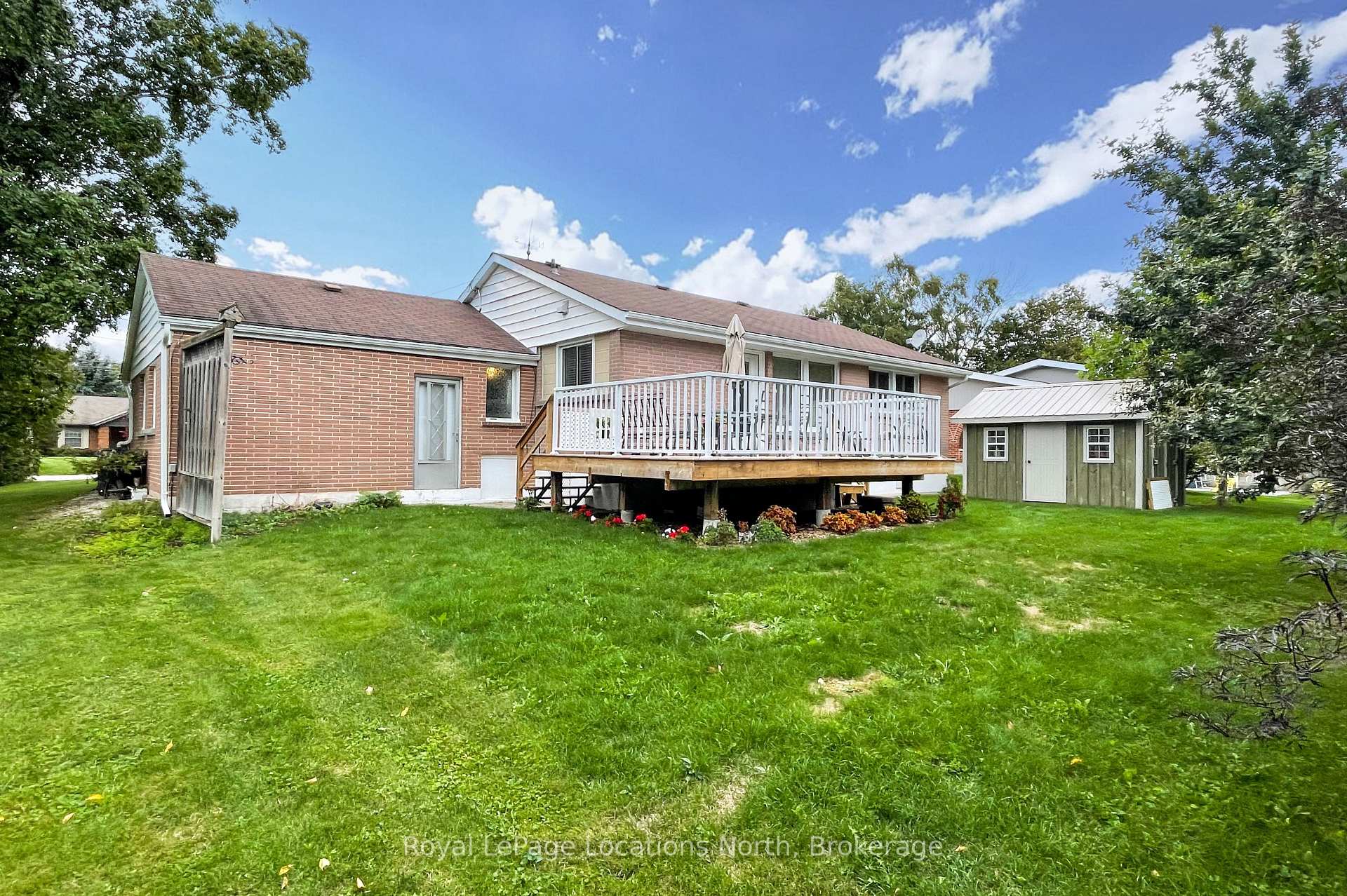 223 Pearson Street, Meaford — photo 2 of 5