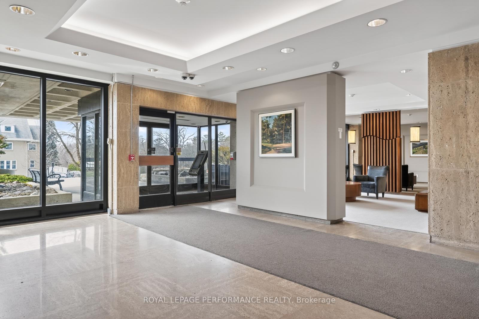 265 Poulin Avenue 207, Britannia - Lincoln Heights and Area — photo 4 of 5
