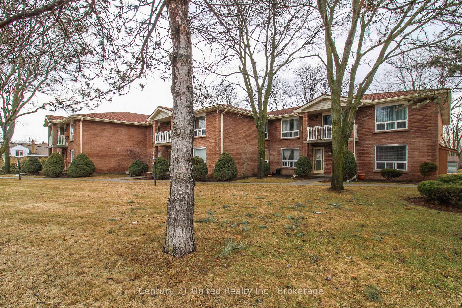 1110 Clonsilla Avenue 204, Peterborough, ON K9J 5Y5 — Peterborough, Ontario