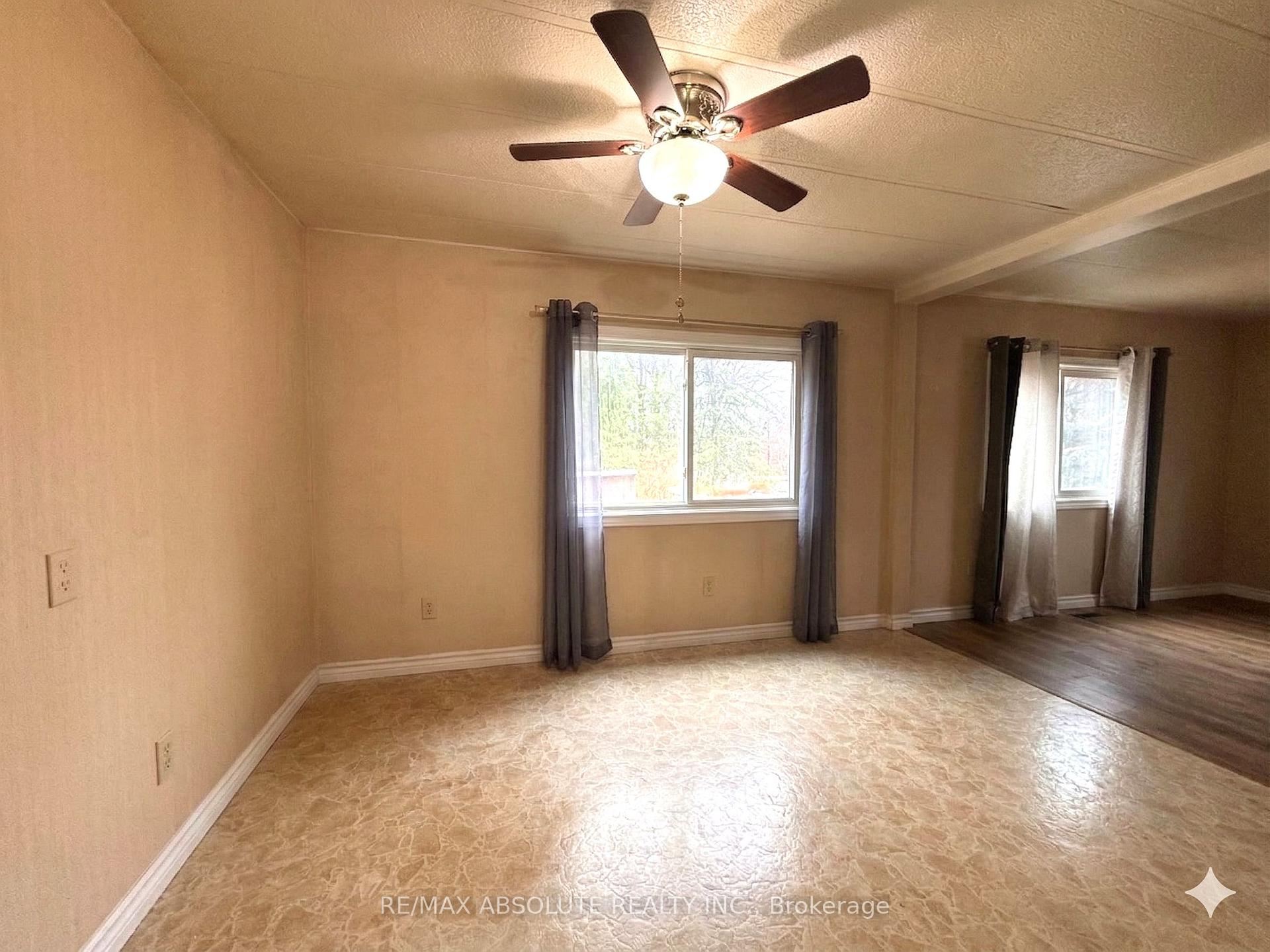 235 Poole Street, McNab/Braeside — photo 5 of 5