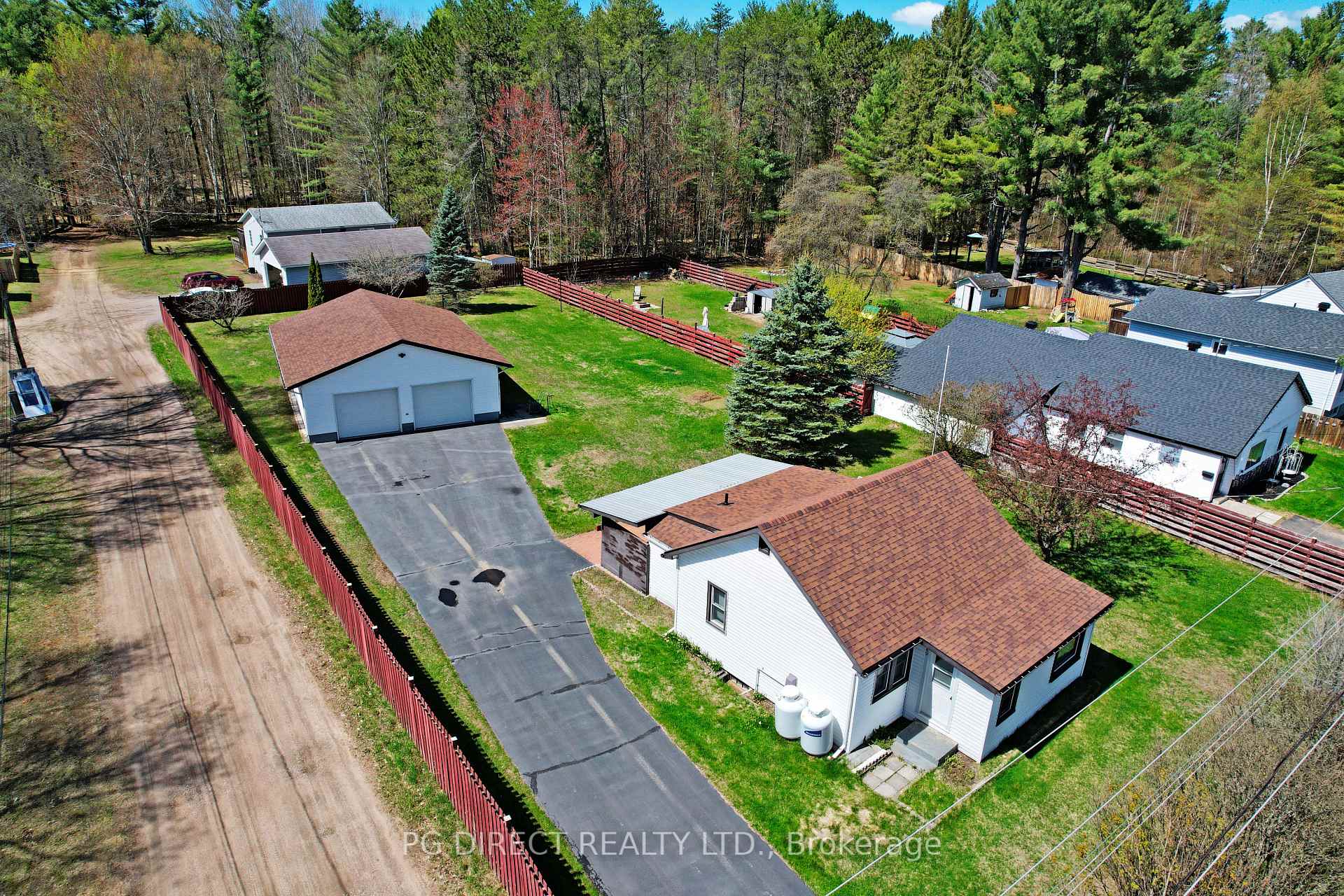 49 Brumm Road, Petawawa — photo 2 of 5