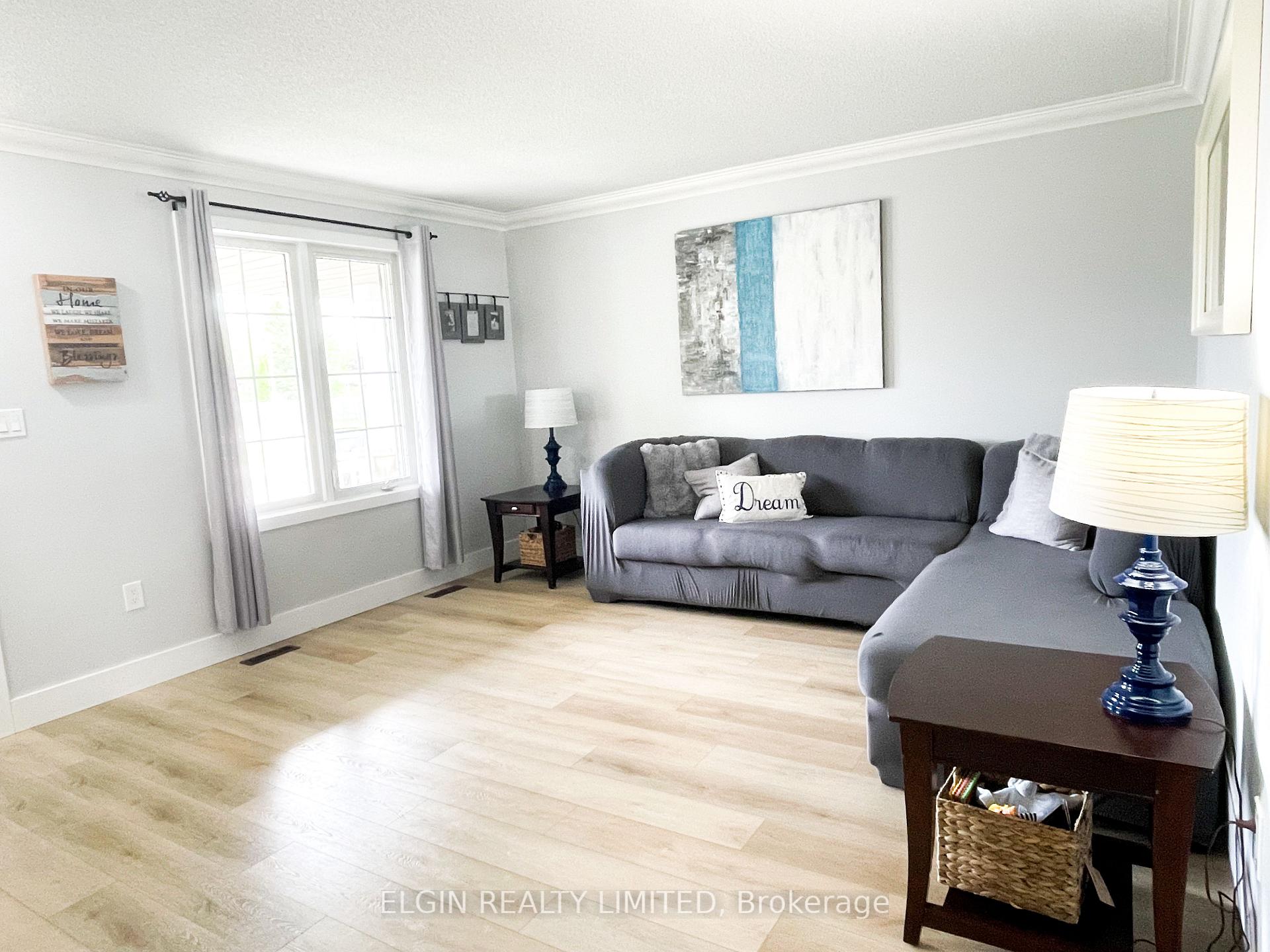 629 HIghview Drive, St. Thomas — photo 4 of 5